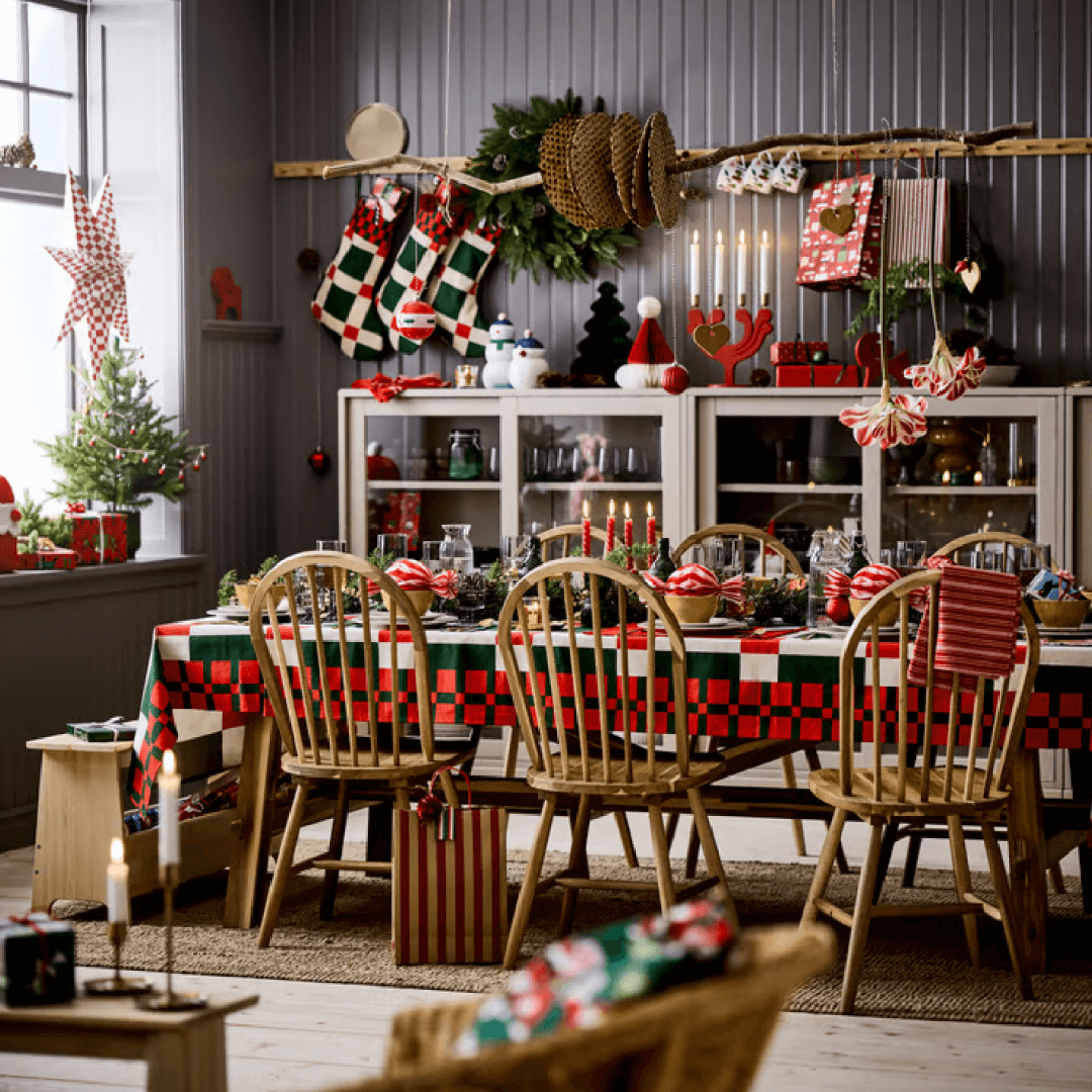 humm Dining Room 1080x1080px 2