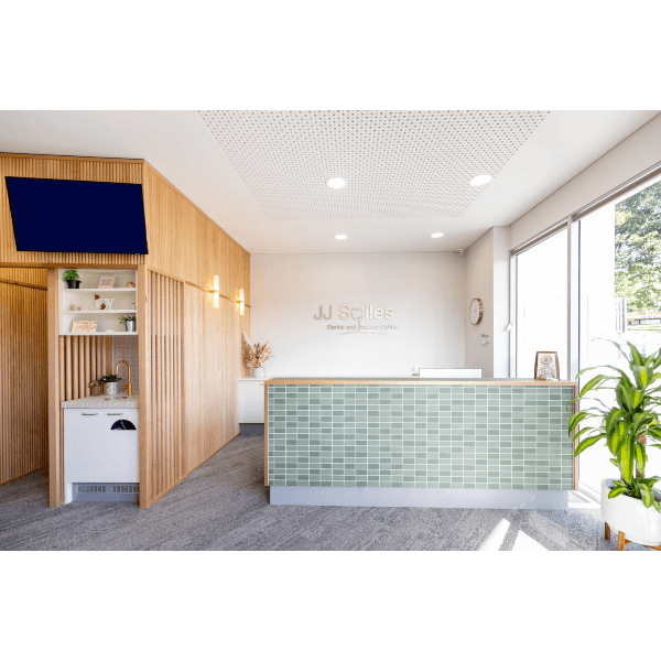 Jj Smiles Dental Humm Classic